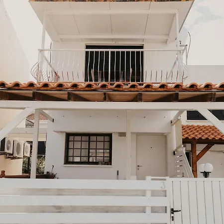Сasa de vacaciones Pirgos House *