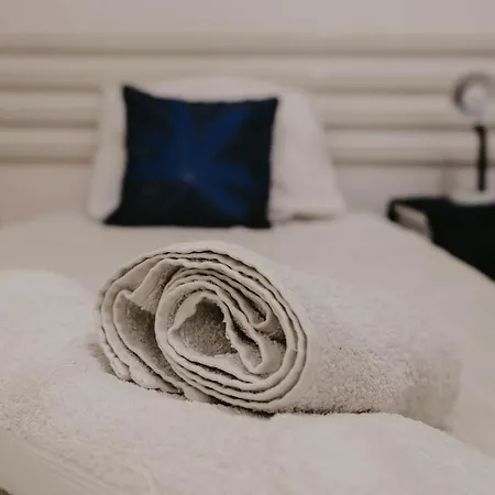 Semesterbostad Pirgos House