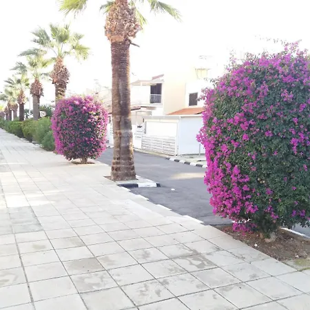 Pirgos House Сasa de vacaciones Lárnaca