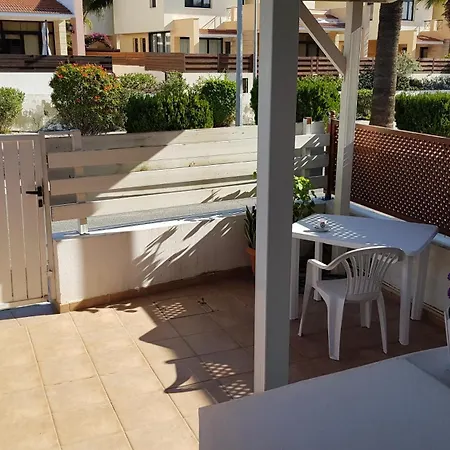 Semesterbostad Pirgos House