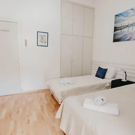 펜션 Pirgos House 라르나카