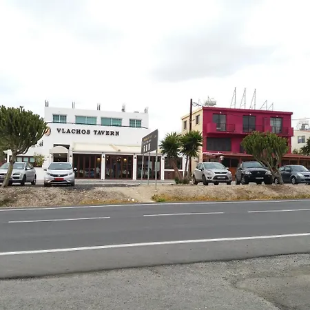 Pirgos House 라르나카
