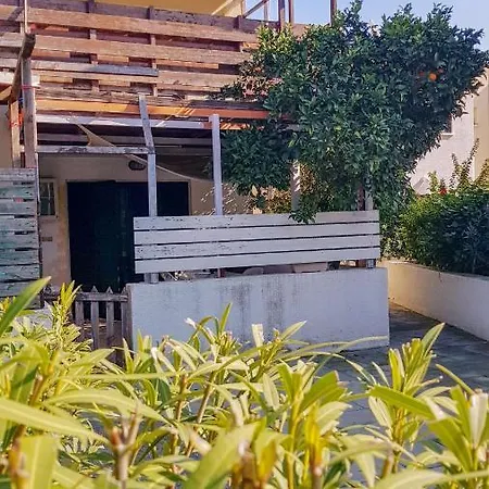 Pirgos House Hébergement de vacances